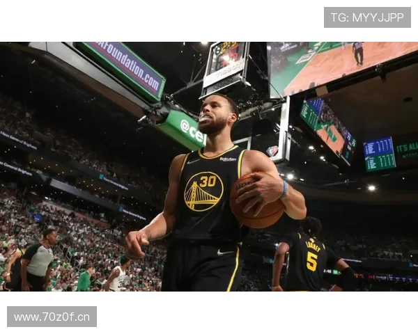 勇士库里膝伤未愈 西部排名危急